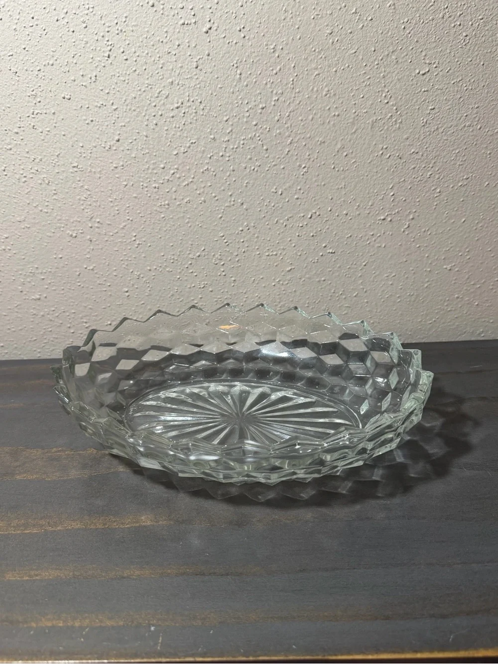 Source Unknown Clear Faceted Glass Serving Bowl